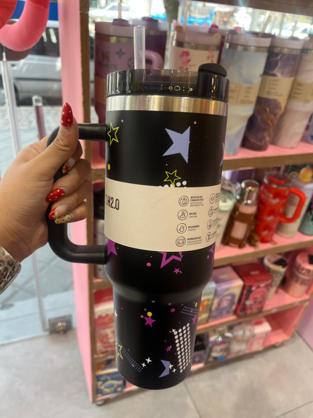تراول ماگ استنلی اورجینال مشکی طرح باربی 1.18L