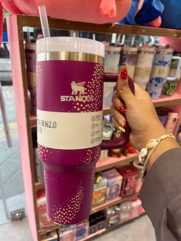 تراول ماگ استنلی اورجینال طرح باربی 1.18L